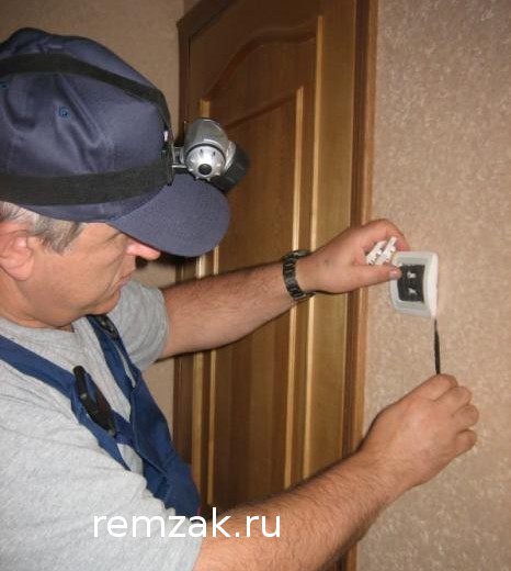 ремонт розеток в Москве
